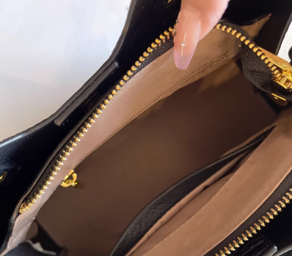 Leather handbag - Image 5